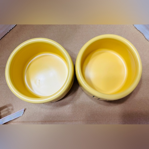 Rae Dunn salt & pepper cellars NEW condition. Yellow with black letters. - Picture 3 of 6